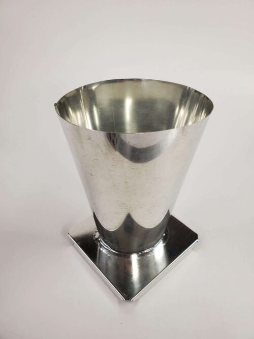 Oval Tapered 2.5" x 3.5" x 4" high